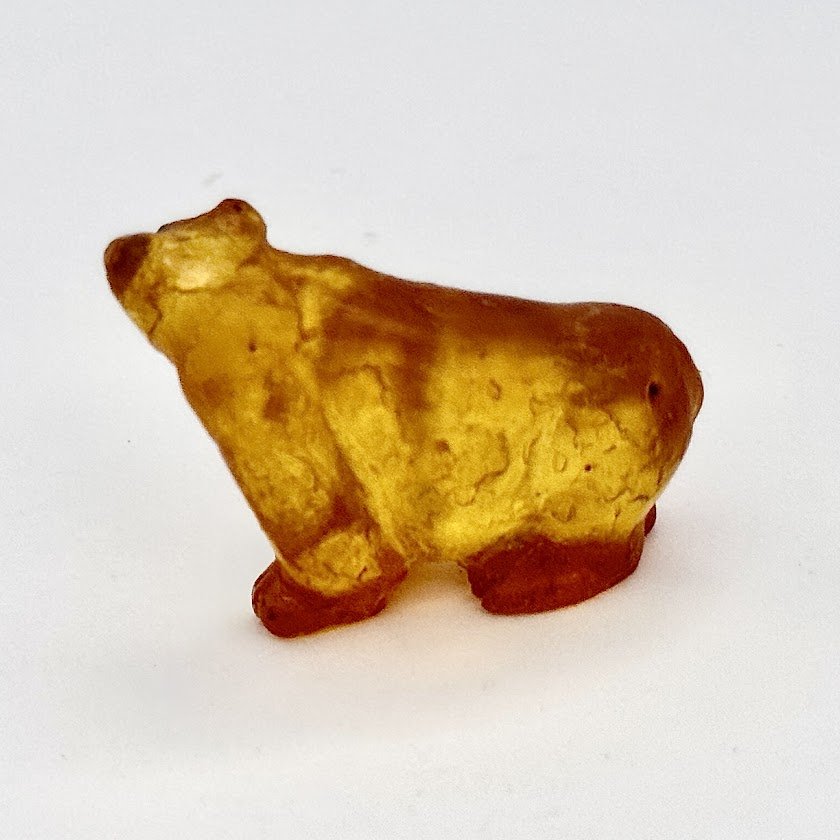 Zuni Spirits is proud to represent a variety of Zuni fetish carvers, including, Unknown Carver | Baltic Amber | Bear